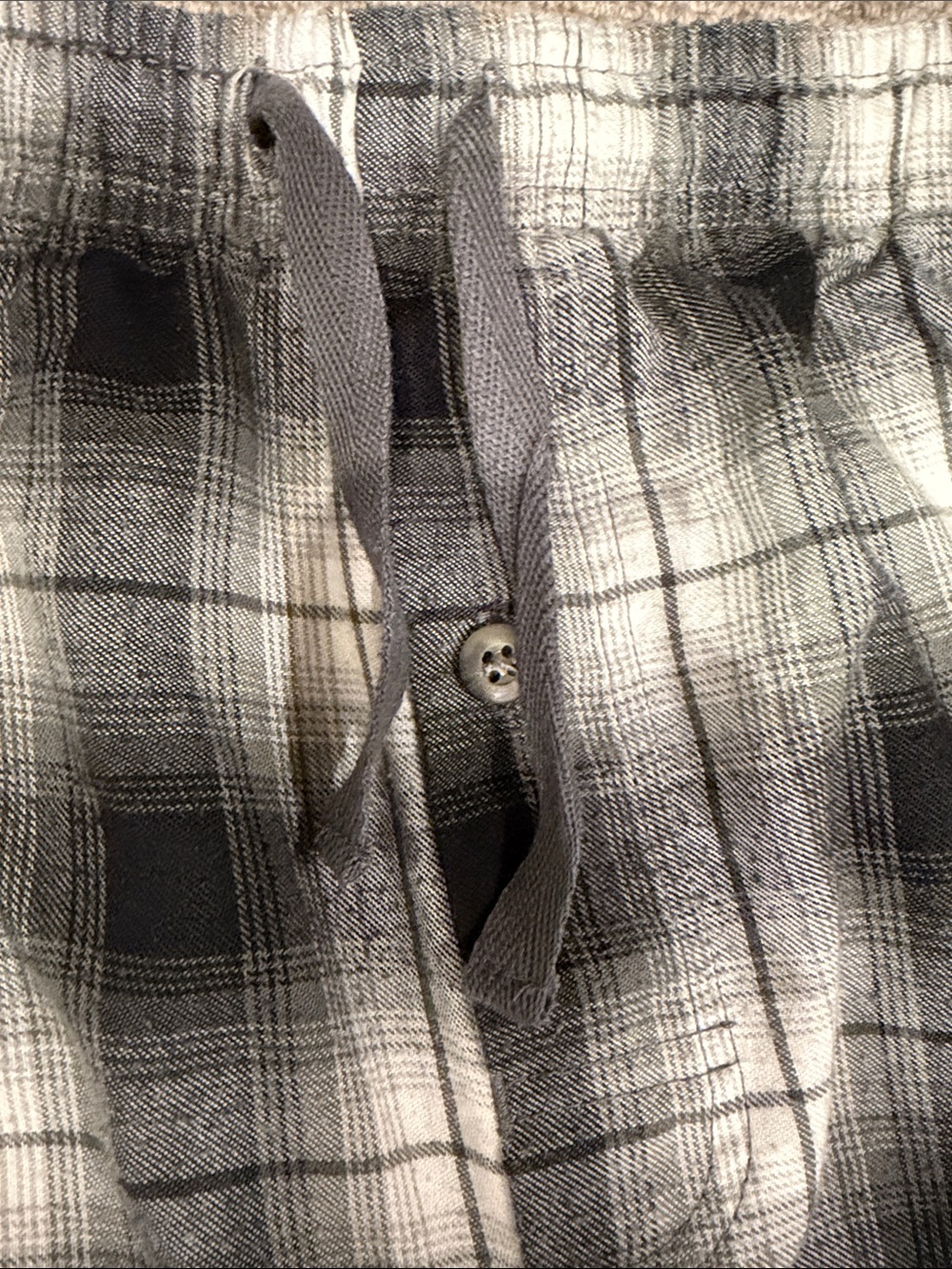 PURE STUFF, BLACK-AND-WHITE PLAID LOUNGE, PAJAMA PANTS, YOUTH SIZE 18/20 - Picture 2 of 6